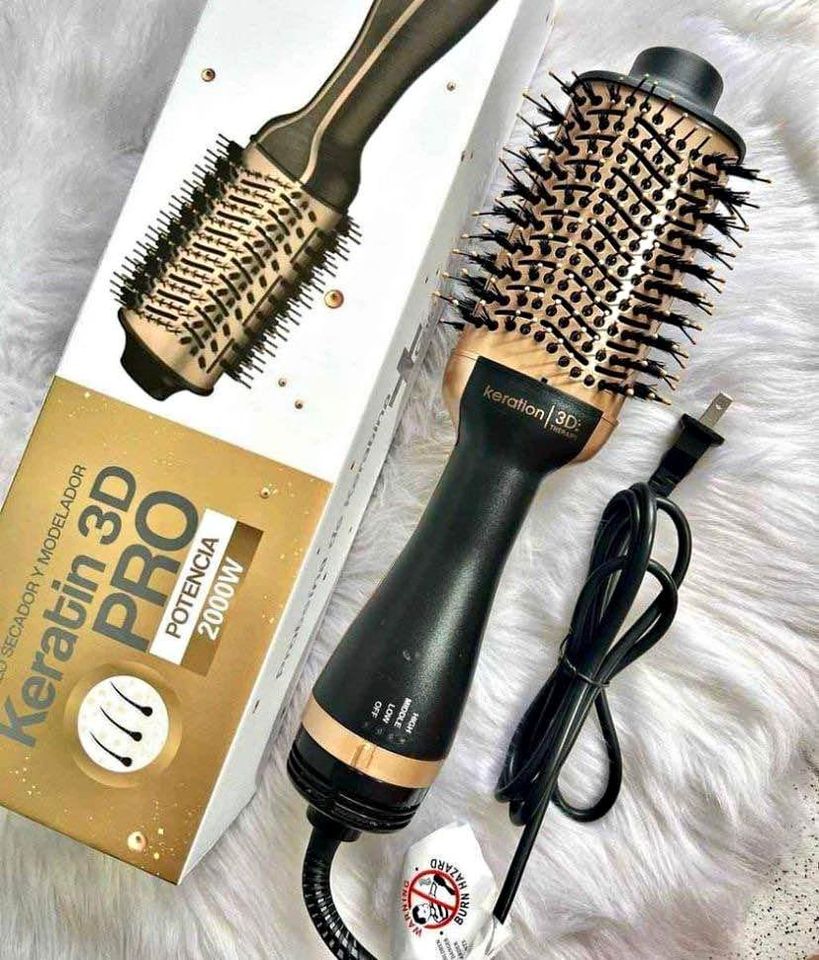 Cepillo Secador con Keratina